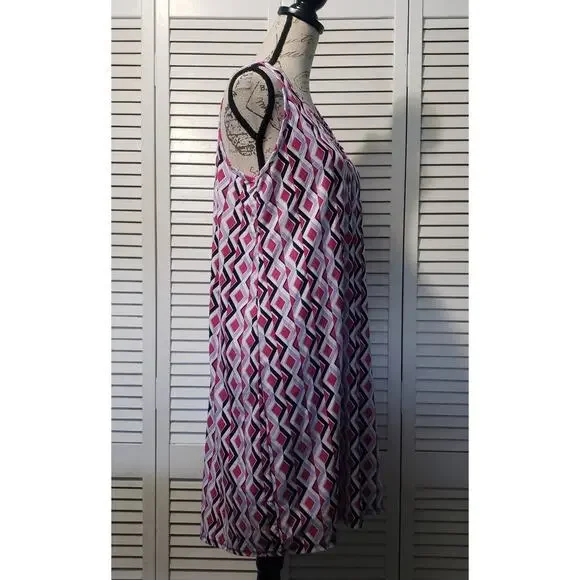 Eye Candy Sleeveless Shift Dress Women's 1X Pink Geometric V-Neck Above Knee - Picture 3 of 8